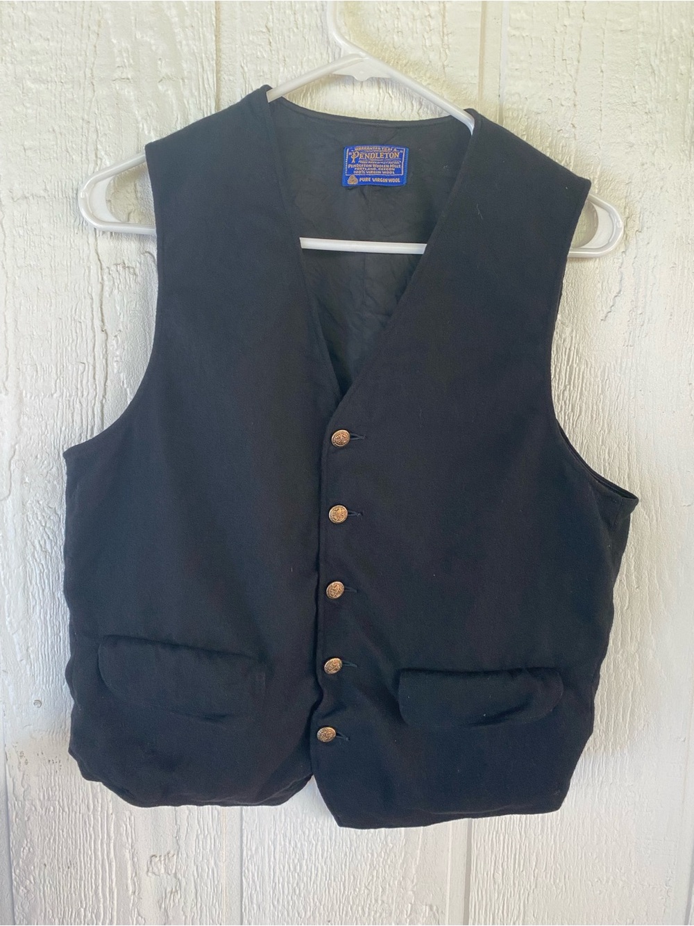Pendleton Women's Black Button-Front Vest Large